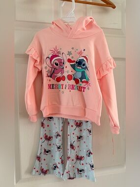 Disney Pink 'Merry & Bright' Hoodie Pajama Set with Character Print